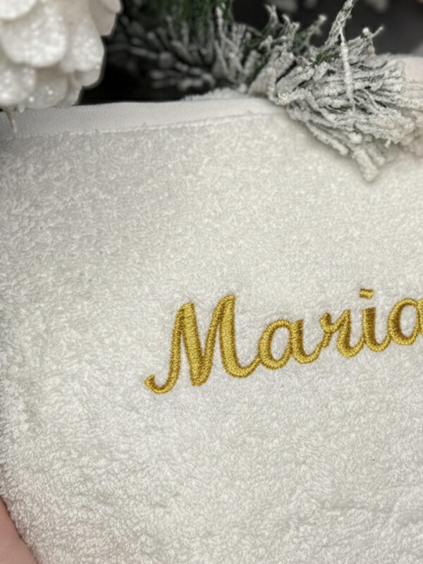 Valkoinen pyyhe Kultainen teksti 75x150cm